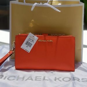 Michael Kors Wristlet/Wallet Double Zip